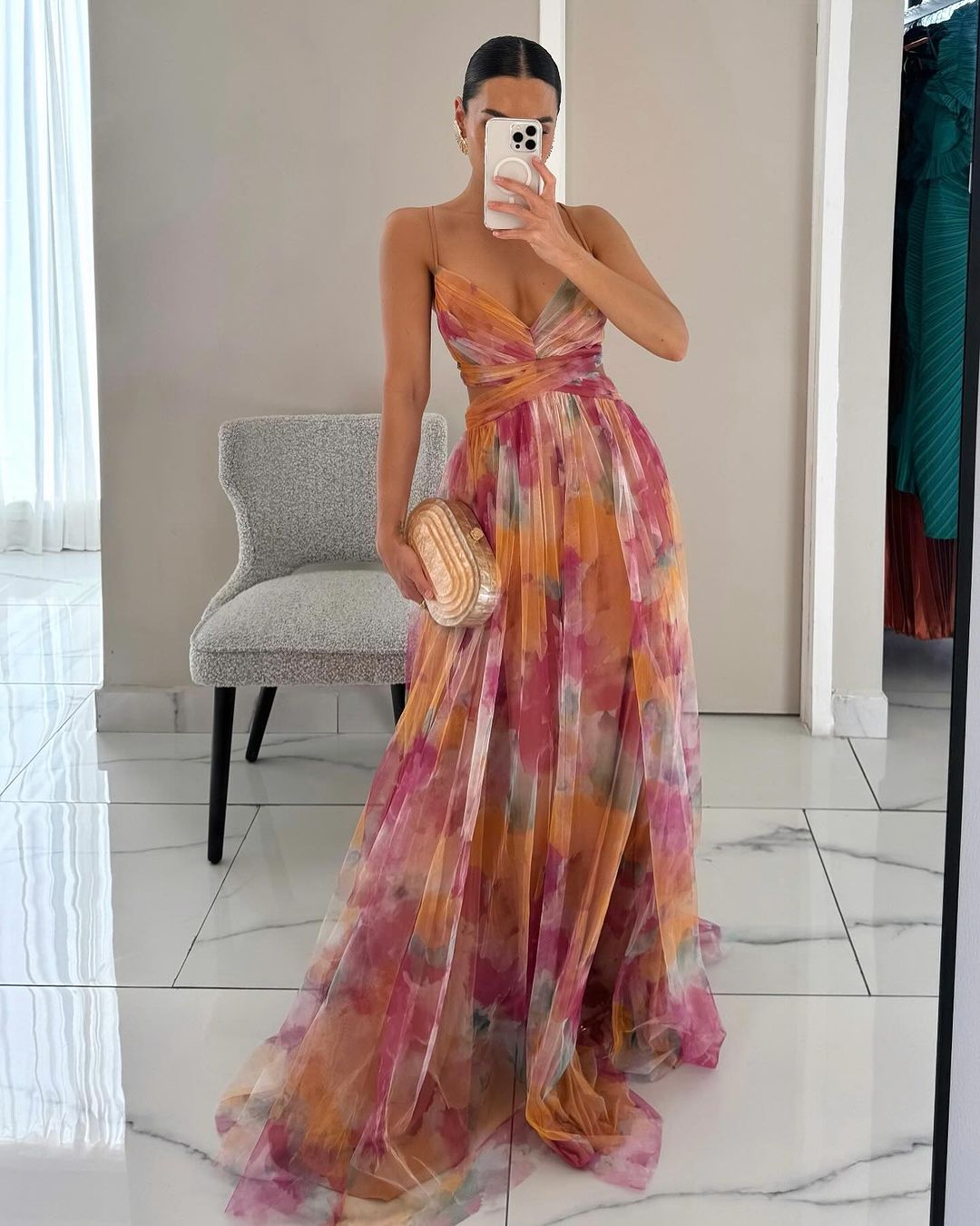 Frederika – Elegant Maxi Kjole med Romantisk Blomsterprint