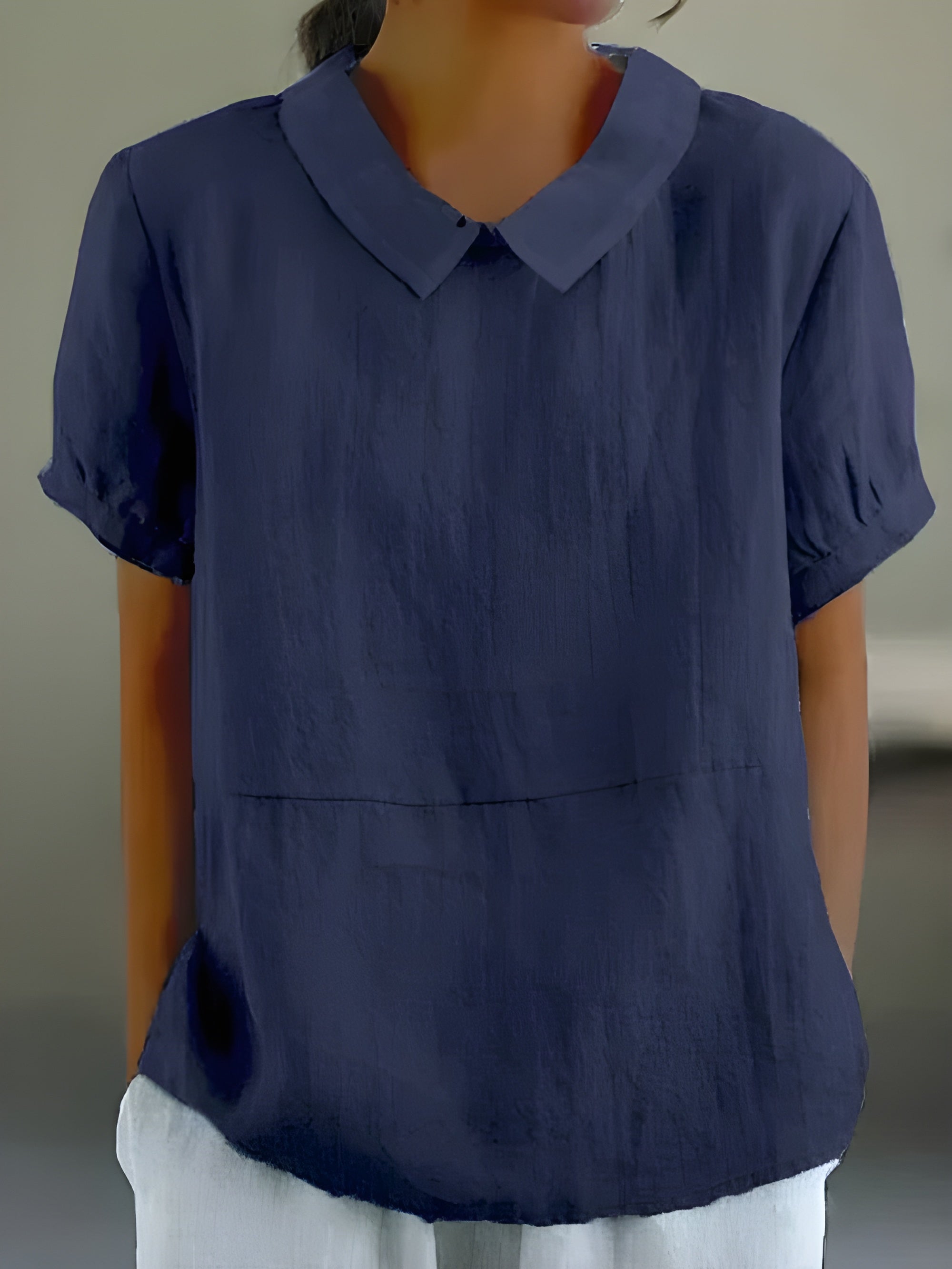 ALMA | Den Luftige Bluse med Elegant Krave