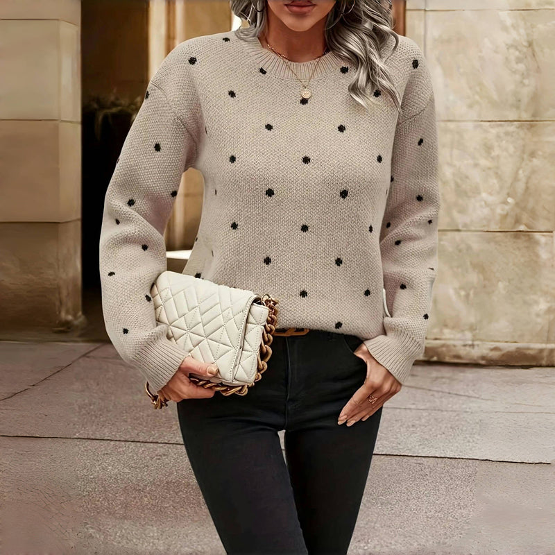 Sofia | Strikket sweater med prikker