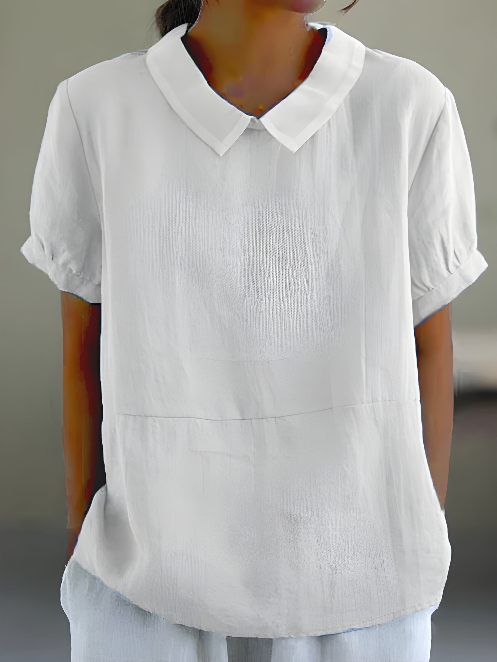 ALMA | Den Luftige Bluse med Elegant Krave