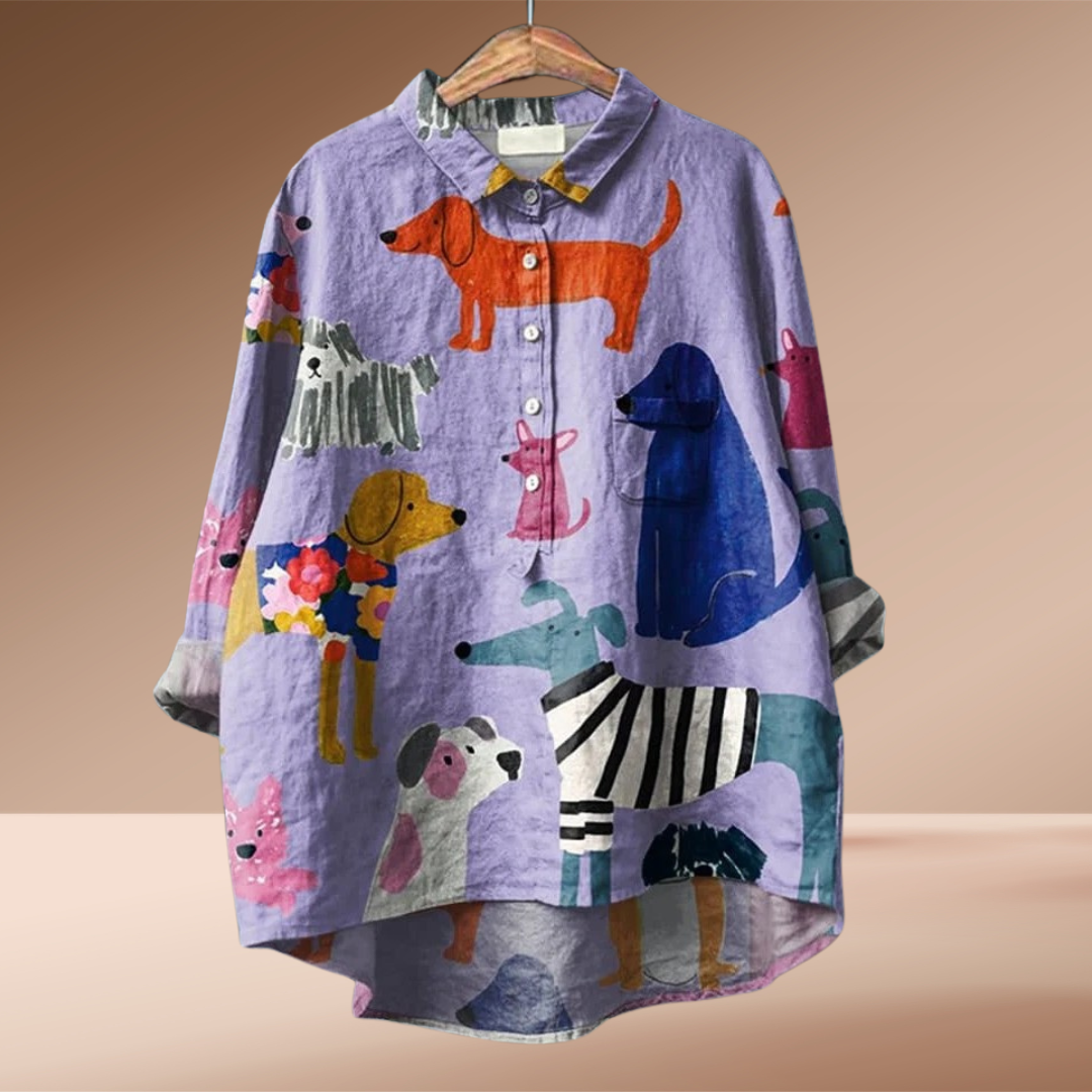 Bella | Unik Damebluse med Kunstnerisk Hundeprint