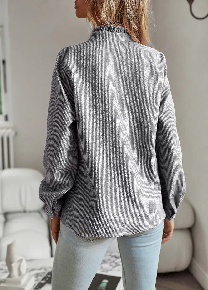 Lisean – Tidløs Elegance & Ultimativ Komfort i Én Bluse