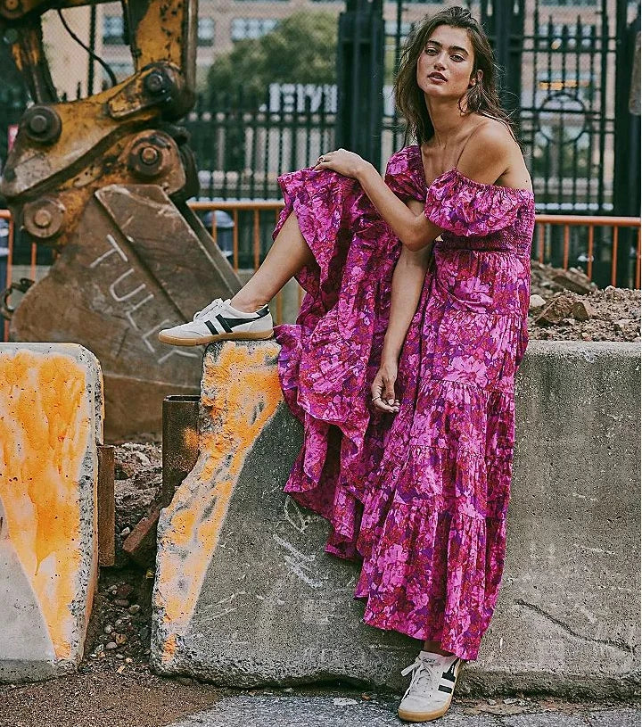 Blomstret Chiffon Maxi Kjole – En Drøm Af Boho Stil