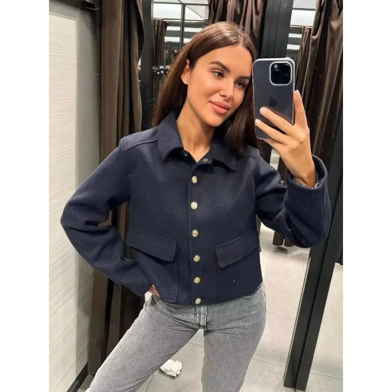 Jeanette | Kvinders Kort Casual Jakke med Knappelukning