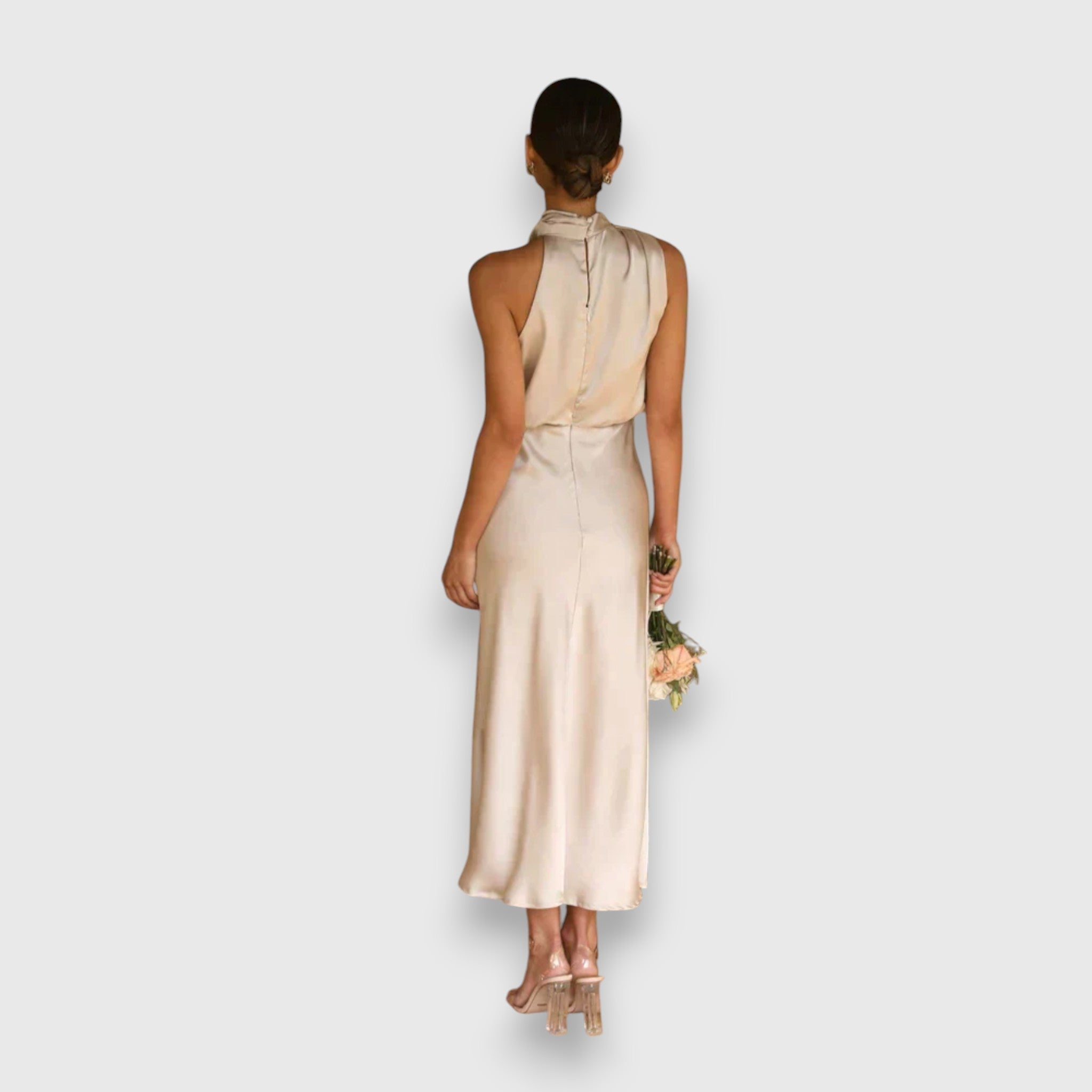 Louise – Klassisk Midi Kjole Med Feminint Twist