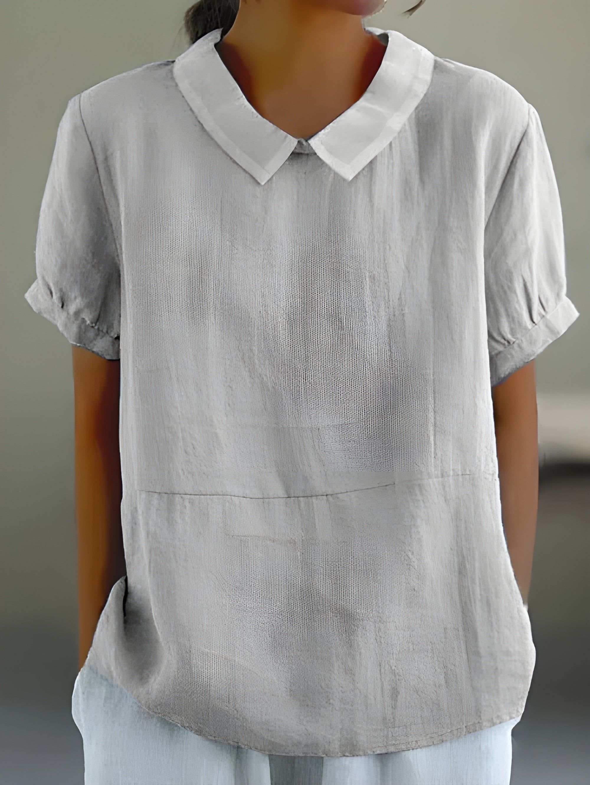 ALMA | Den Luftige Bluse med Elegant Krave