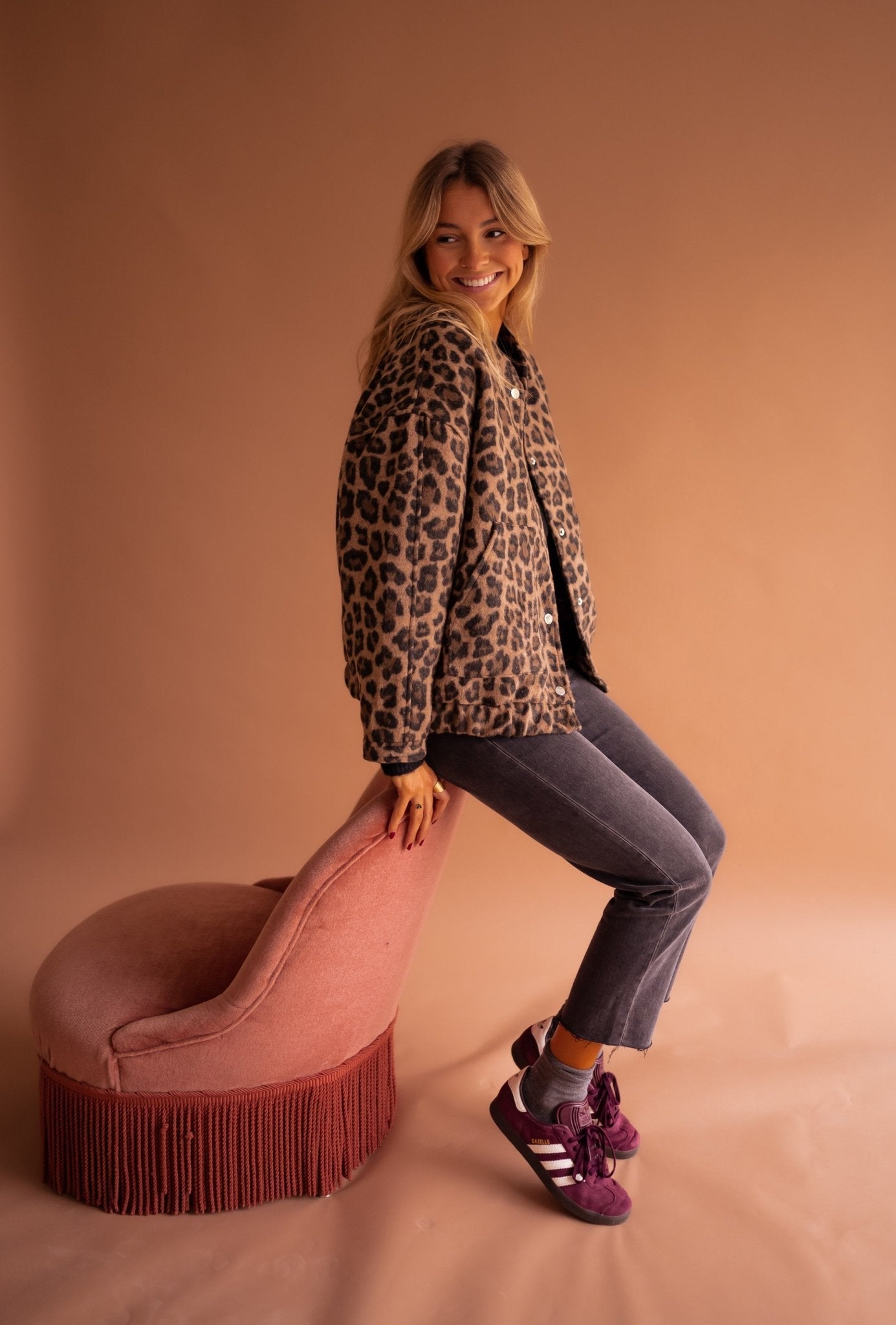 Freja – Vilma Leopardjakke