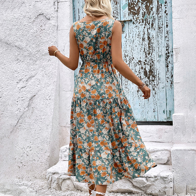 Sommerblomster Kjole – Elegance og Komfort