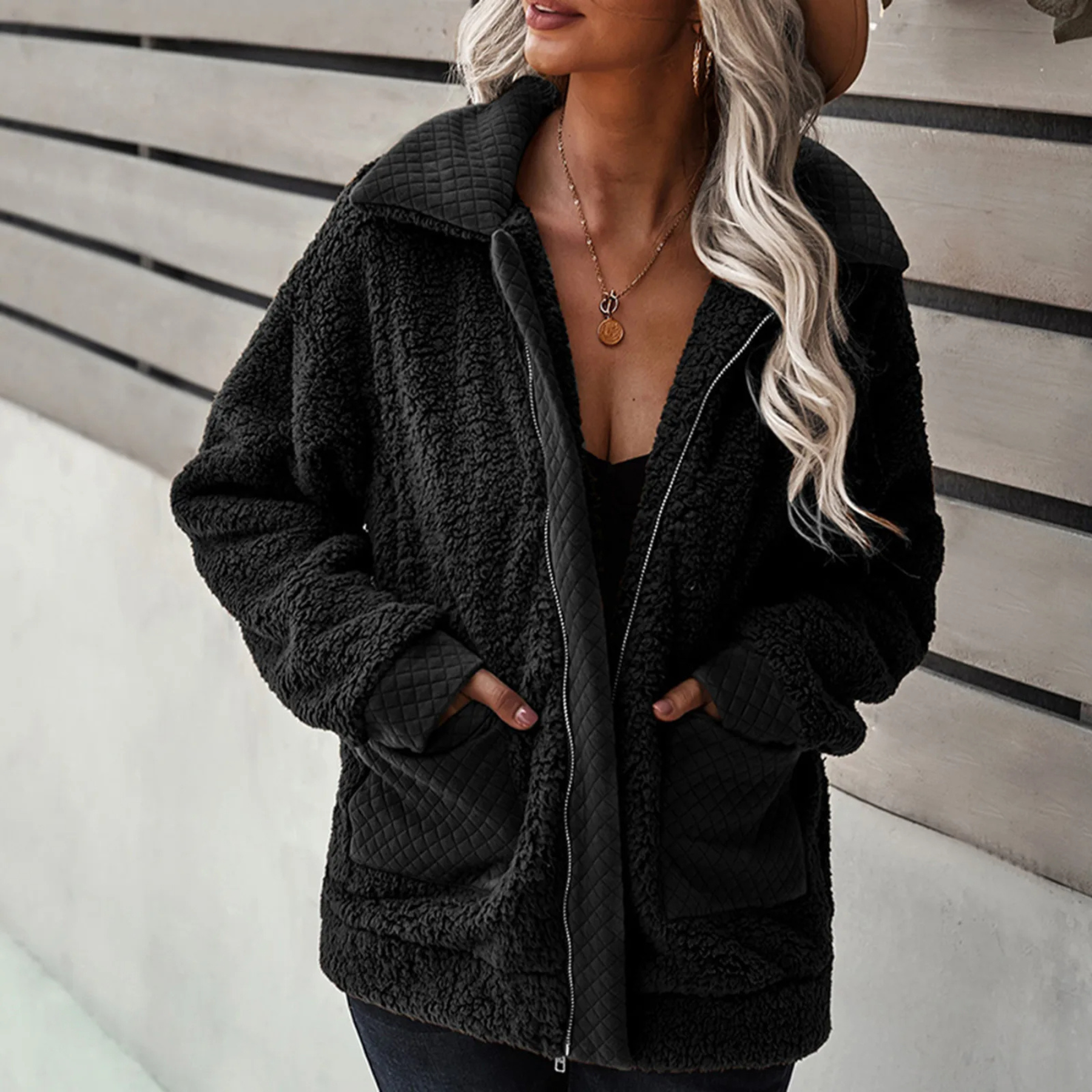 Lissy | Dame Løs Fleecejakke med Lynlås