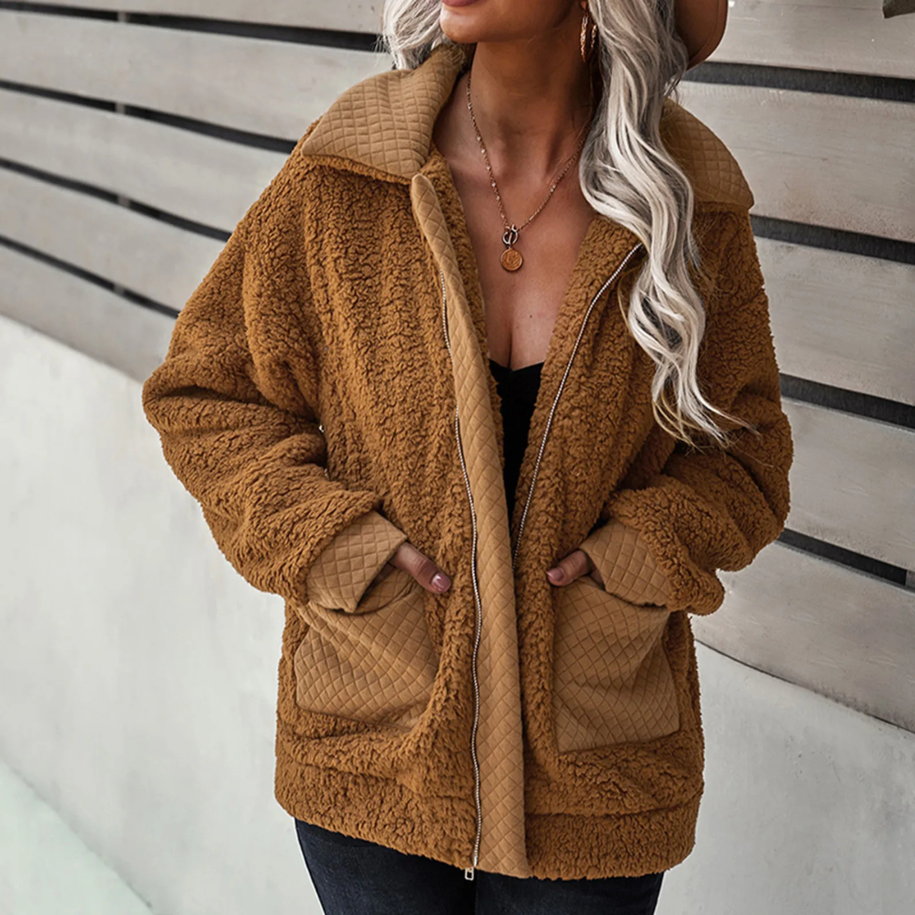 Lissy | Dame Løs Fleecejakke med Lynlås