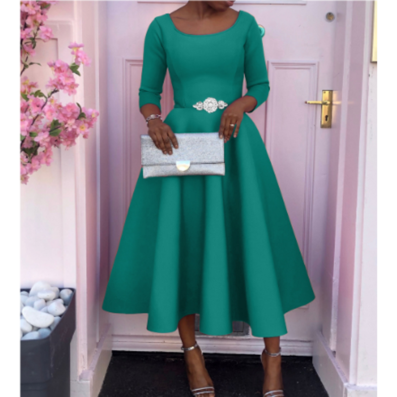 Oline | Kvinders Rundhalset Udsvinget Midikjole