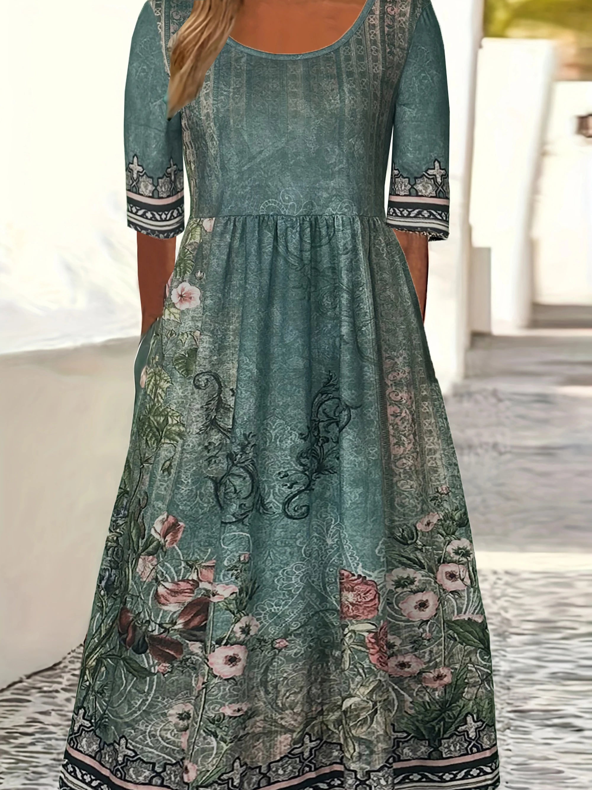 Solea – Boheme-inspireret sommerkjole med smukke prints