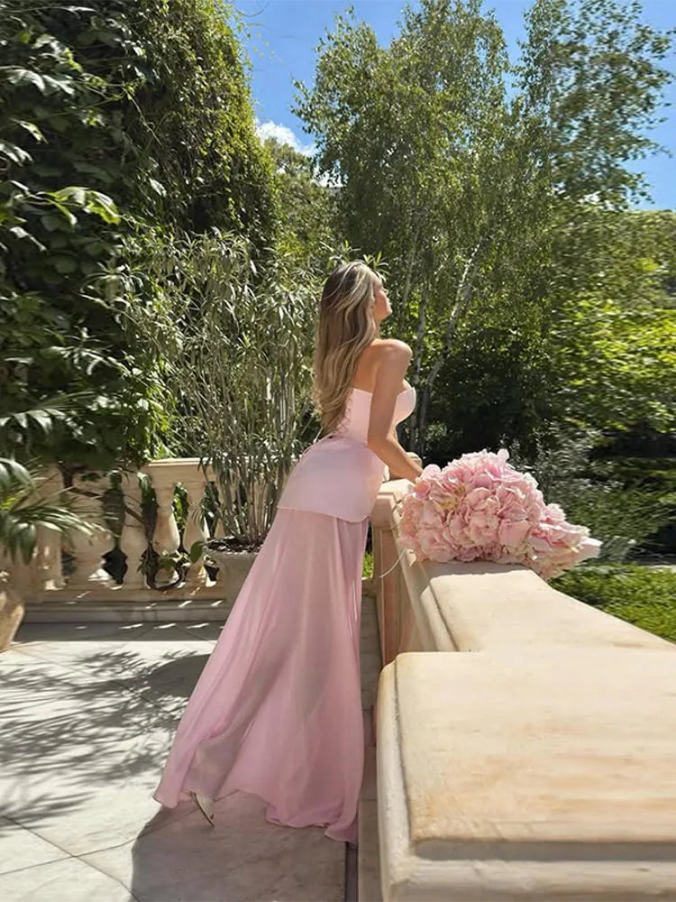 Barbara | Dame Stropløs Peplum Kjole med Høj Slids til Bryllupsgæst